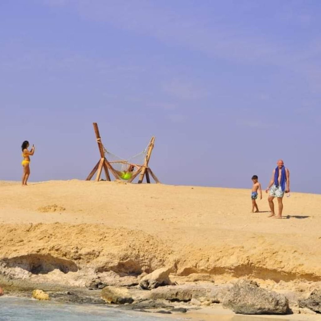 Full day Paradise Island