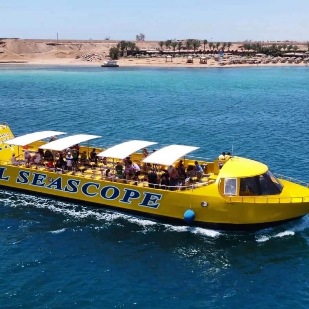 Royal Seascope semi submarine cruise with snorking