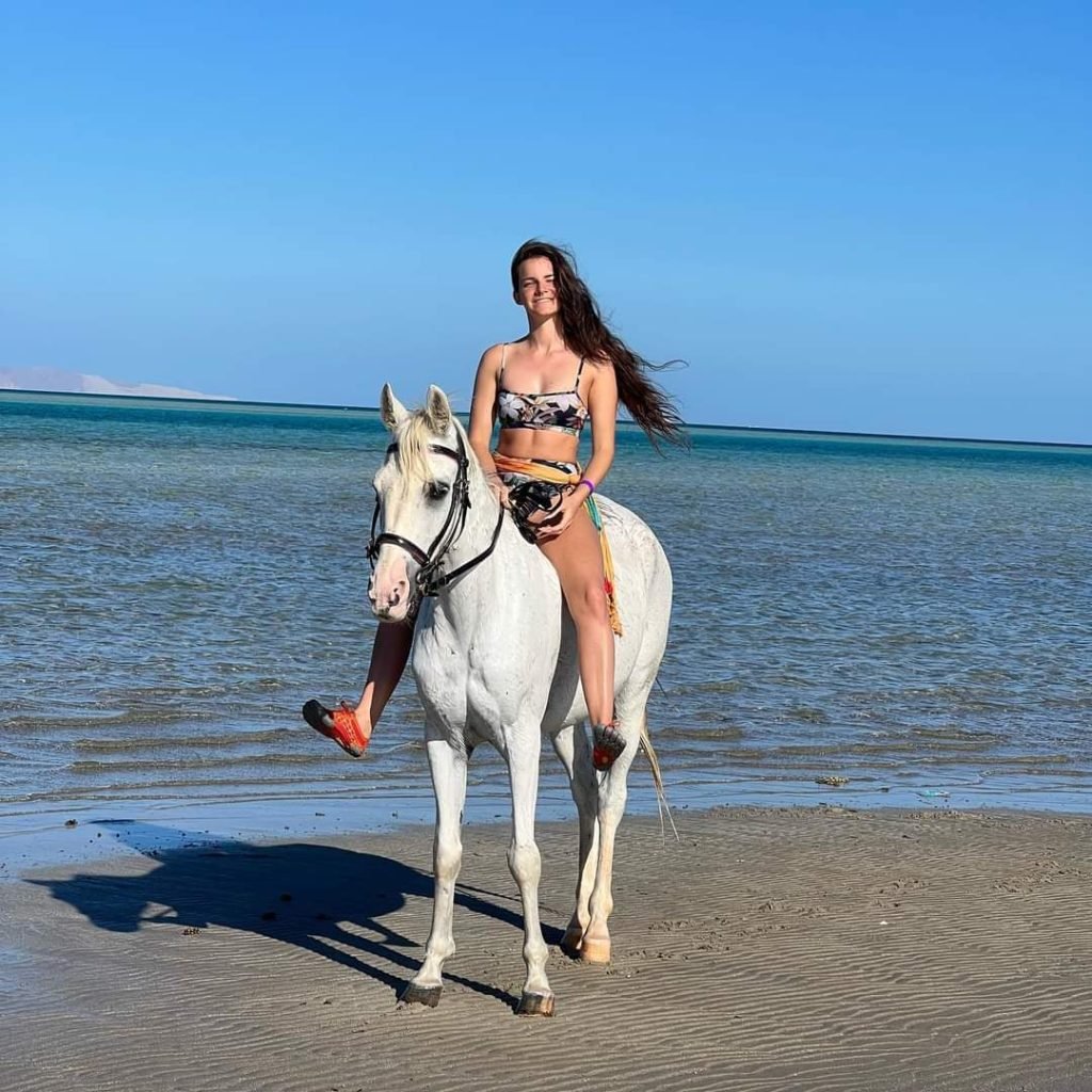 Hurghada: horseback riding adventure