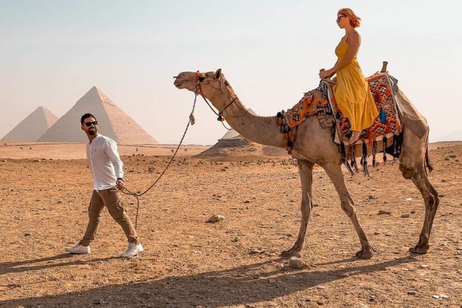 Hurghada Full Day Trip to Cairo by Plane