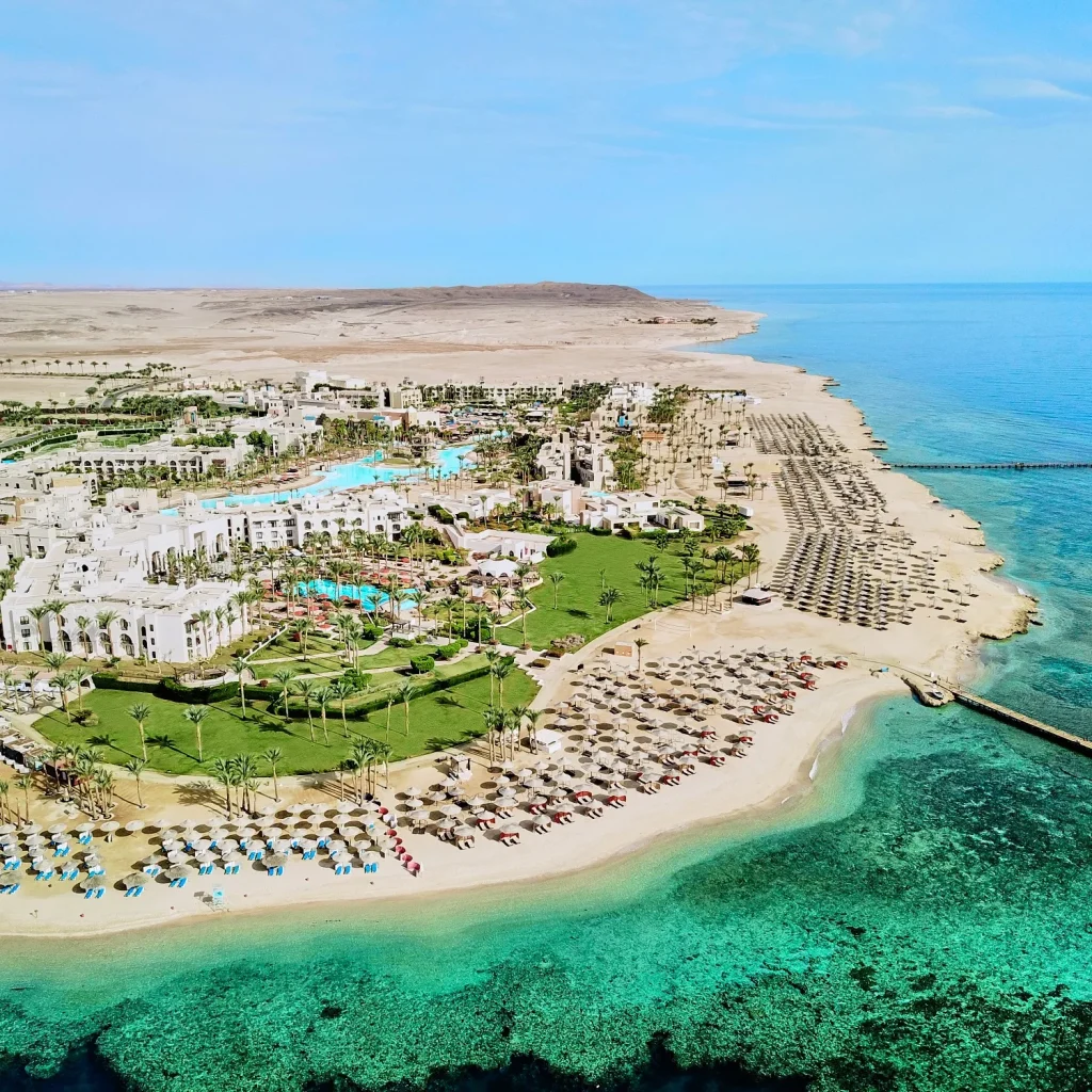 Marsa Alam: Royal Seascope Submarine Cruise with Pickup