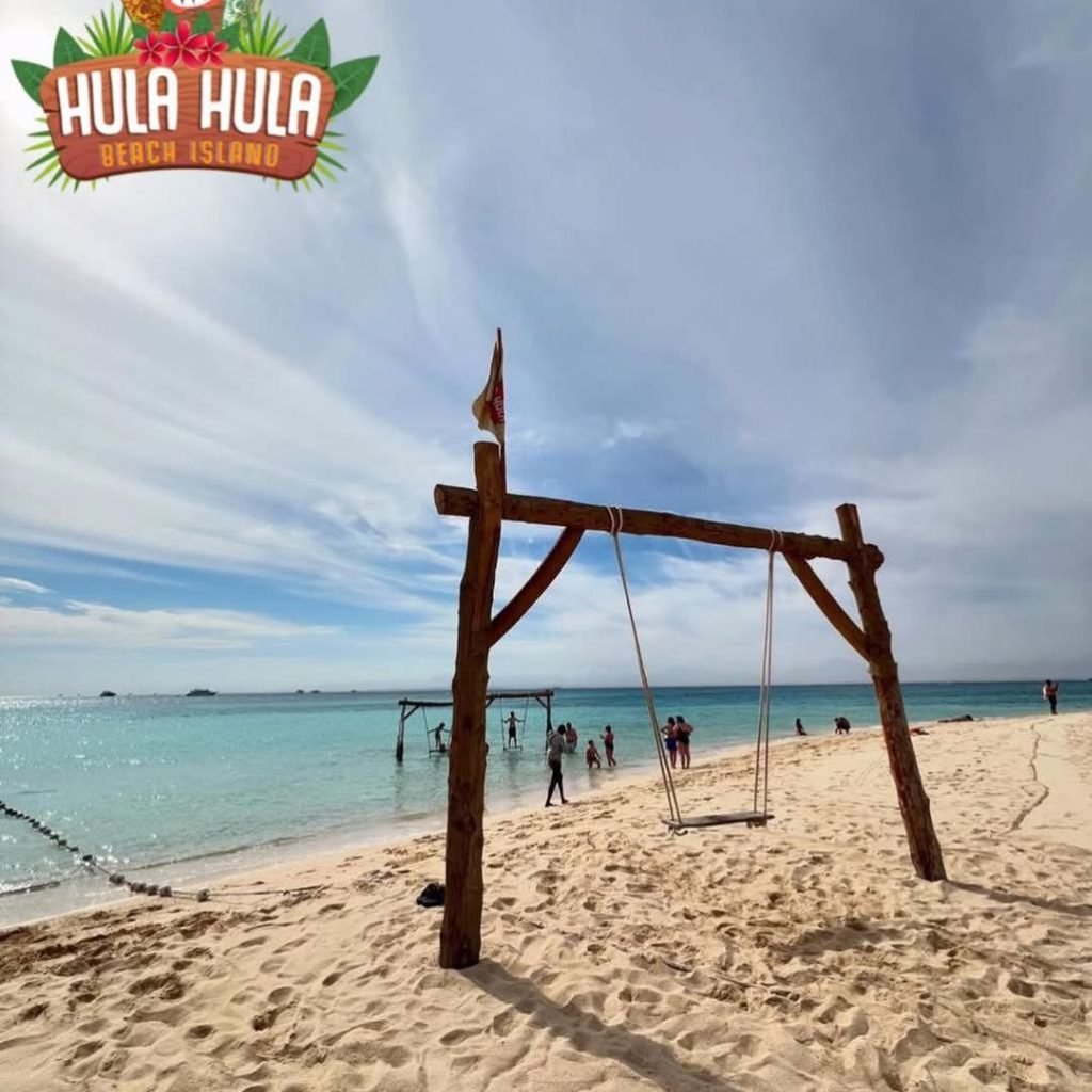 Hula Hula Island & Snorkeling Cruise